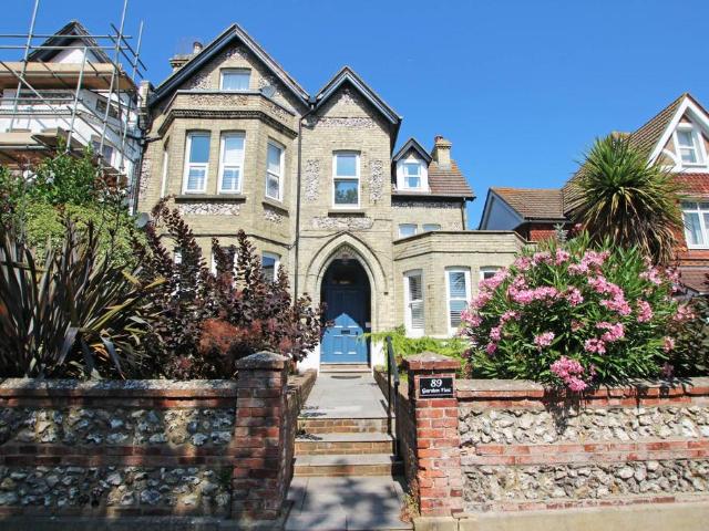 Flat for sale in Upperton, Eastbourne