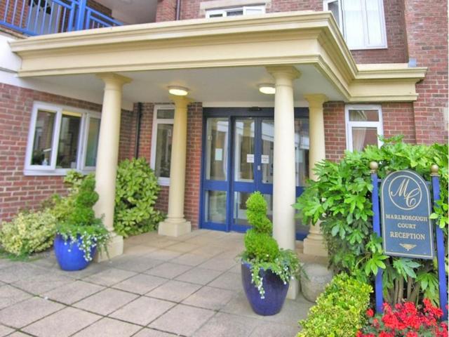 Flat for sale in Upperton, Eastbourne