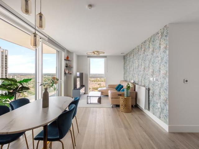 Flat for sale in Tottenham Hale, Greater London