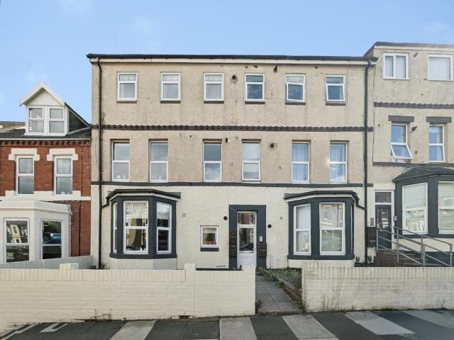 Flat for sale in Whitley Bay, North Tyneside