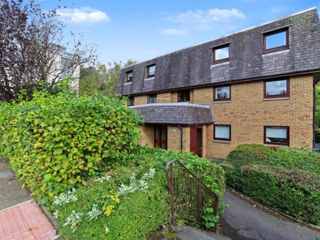 Flat for sale in South Mains, Milngavie