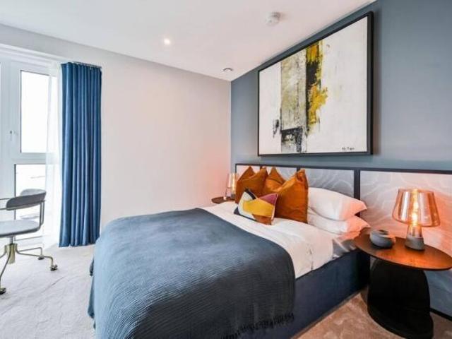 Flat for sale in Glyndon, Plumstead