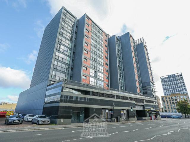 Flat for sale in Anderston, Glasgow
