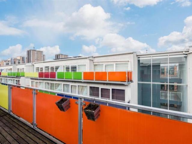 Flat for sale in Leylands, West Yorkshire