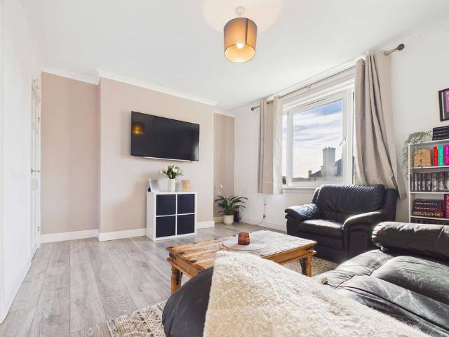 Flat for sale in Stenhouse, City of Edinburgh