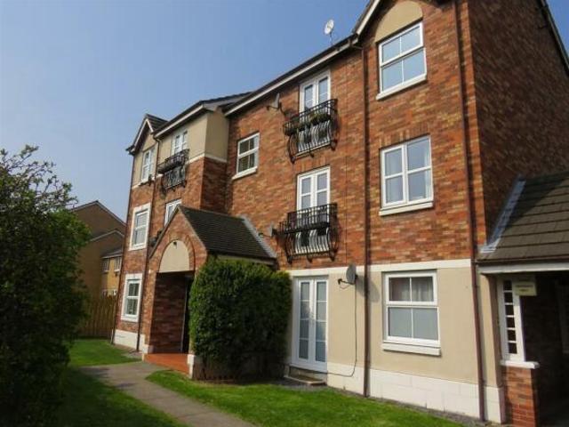 Flat for sale in Spring Cottage, City Of Kingston Upon Hull