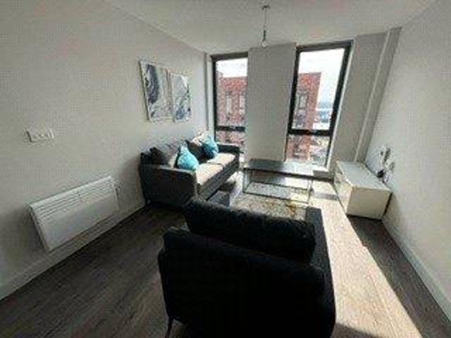 Flat for sale in Baltic Triangle, Calderstones