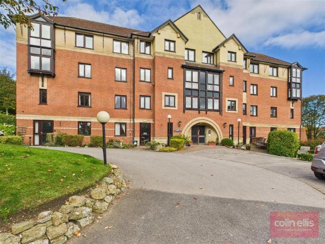 Flat for sale in South Cliff, Kepwick
