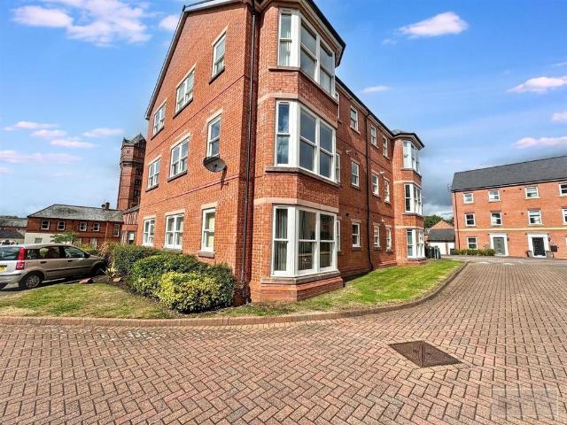 Flat for sale in Kingsley Moor, Staffordshire
