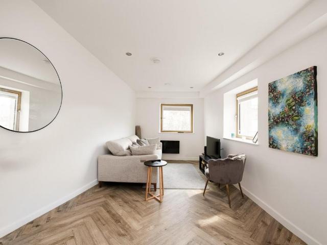 Flat for sale in Old City, Bristol