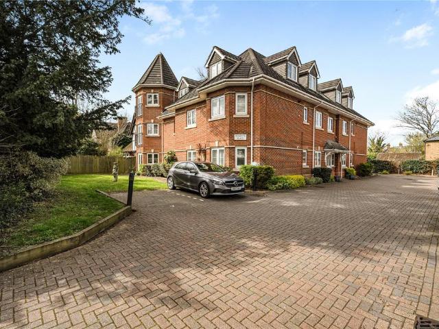 Flat for sale in St Marks, Maidenhead