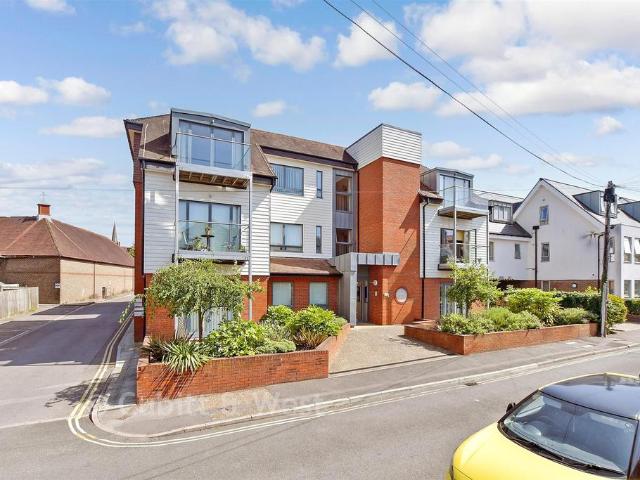Flat for sale in New Town, Horsham