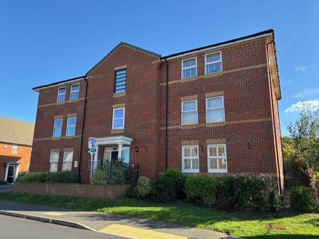 Flat for sale in Pan Meadows, Shide