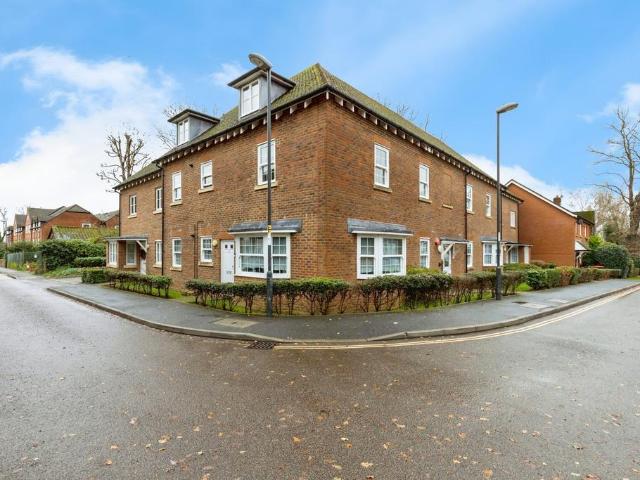 Flat for sale in Glynde, West Sussex
