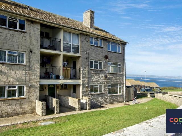 Flat for sale in Portland, Castletown
