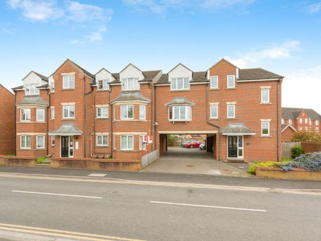 Flat for sale in Northallerton, North Yorkshire