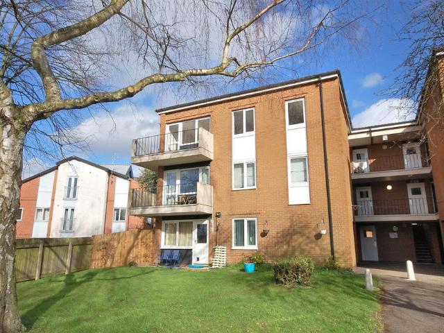 Flat for sale in Barton In Fabis, East Midlands