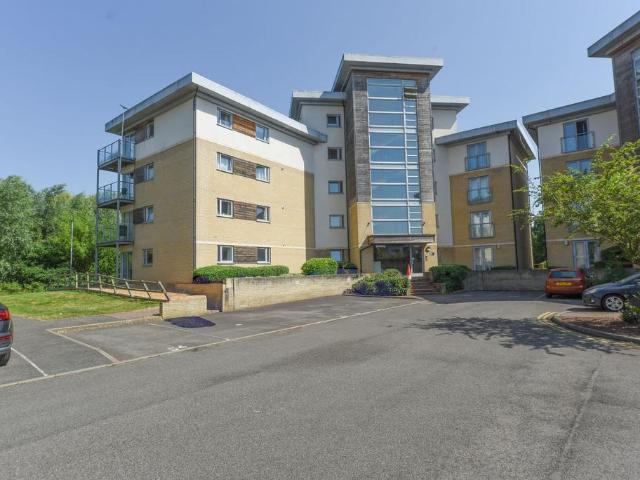 Flat for sale in Huntingdon