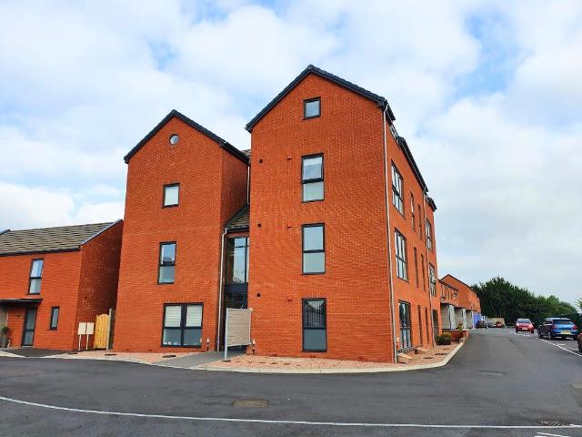 Flat for sale in Sandpits