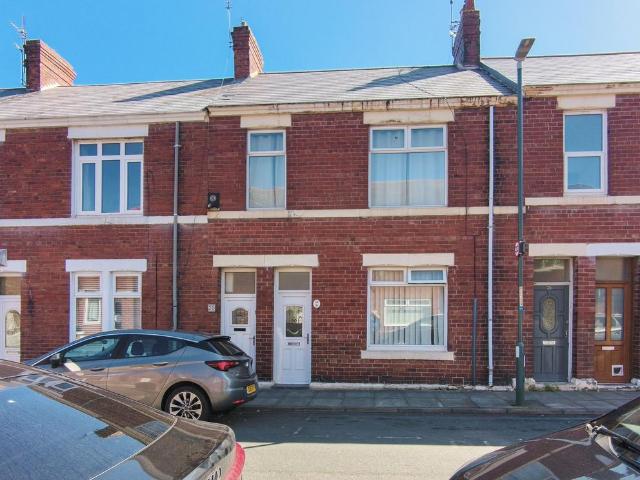 Flat for sale in Jarrow, Tyne And Wear