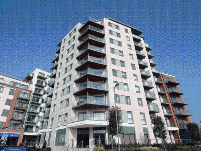 Flat for sale in Colindale, Greater London
