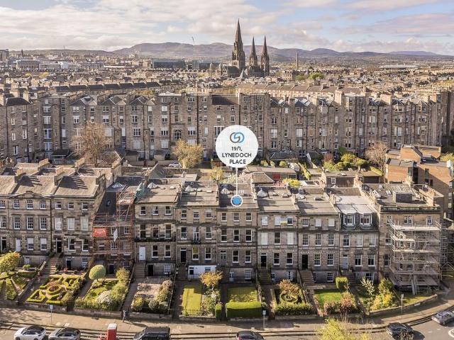 Flat for sale in Haymarket, Scotland