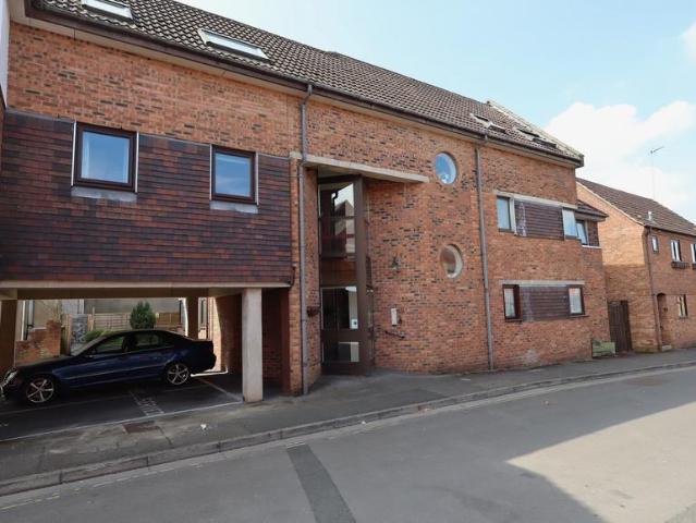 Flat for sale in Beckery, Glastonbury