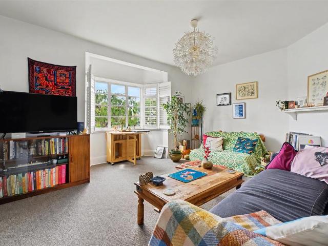 Flat for sale in Finchley, Isle Of Man