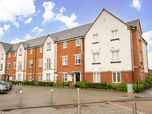 Flat for sale in Glynde, West Sussex
