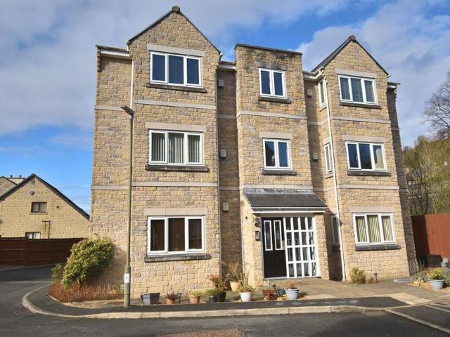 Flat for sale in Chinley, High Peak