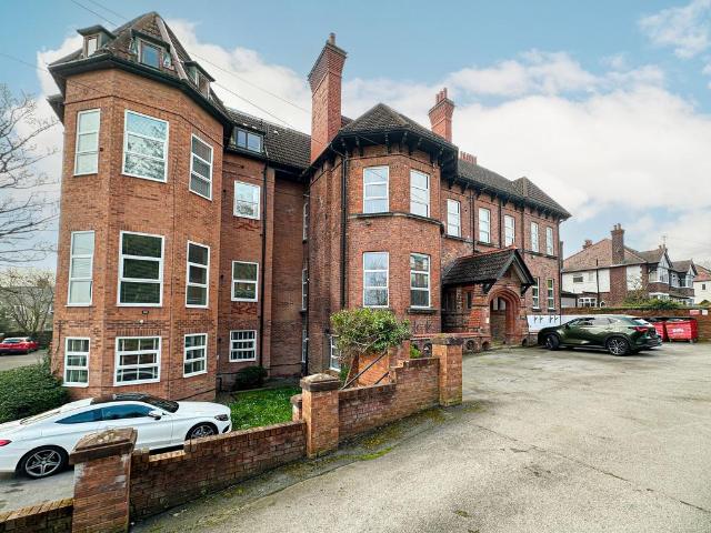 Flat for sale in Claughton, Oxton