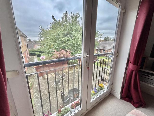 Flat for sale in Whetstone, Blaby