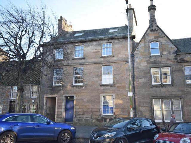 Flat for sale in St Andrews, Scotland