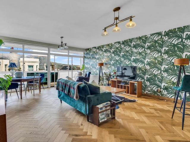 Flat for sale in Folkestone