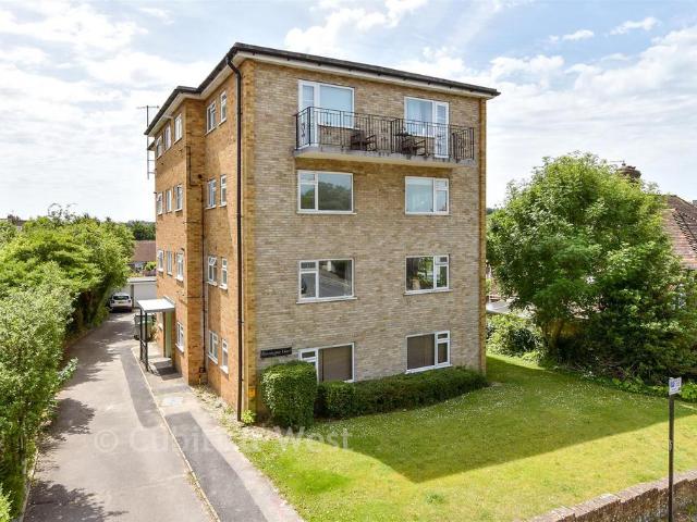Flat for sale in Brighton & Hove