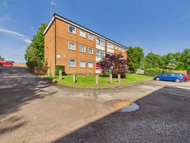 Flat for sale in Sutton Coldfield, West Midlands