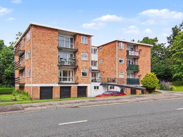 Flat for sale in Mount Nod, Allesley