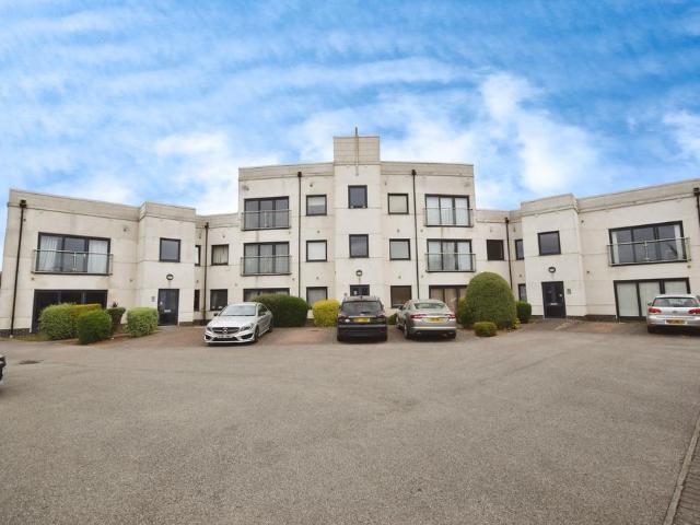 Flat for sale in Winthorpe, Belleau