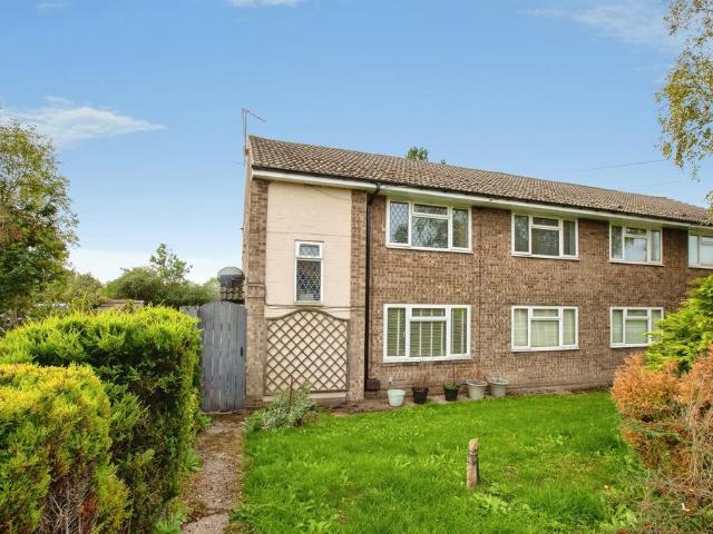 Flat for sale in Newton, Bolsover