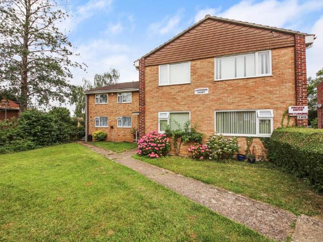 Flat for sale in Bitterne, City Of Southampton