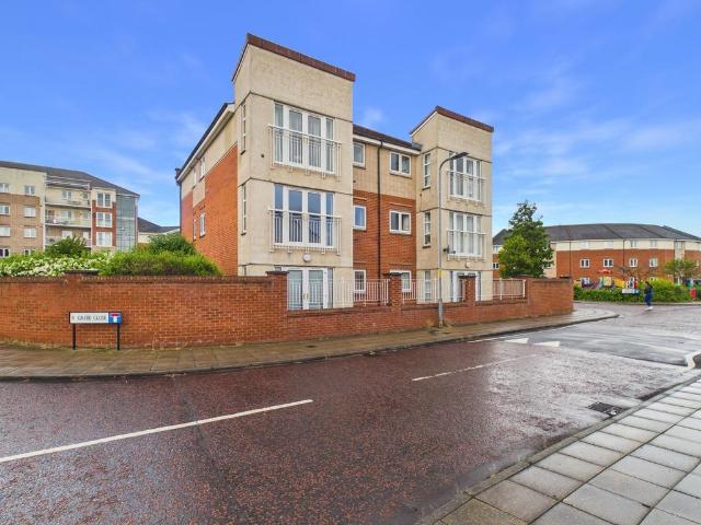Flat for sale in Whickham, Tyne And Wear