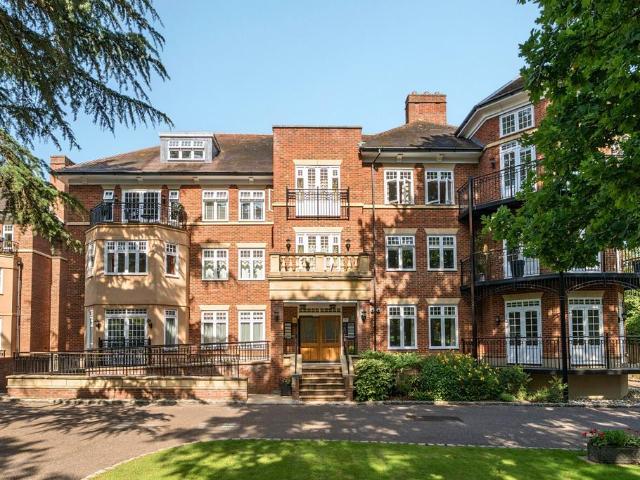 Flat for sale in Chislehurst, Greater London