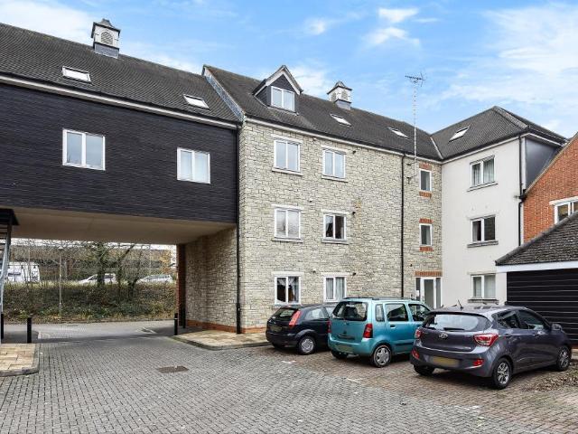 Flat for sale in Headington Quarry, The Slade