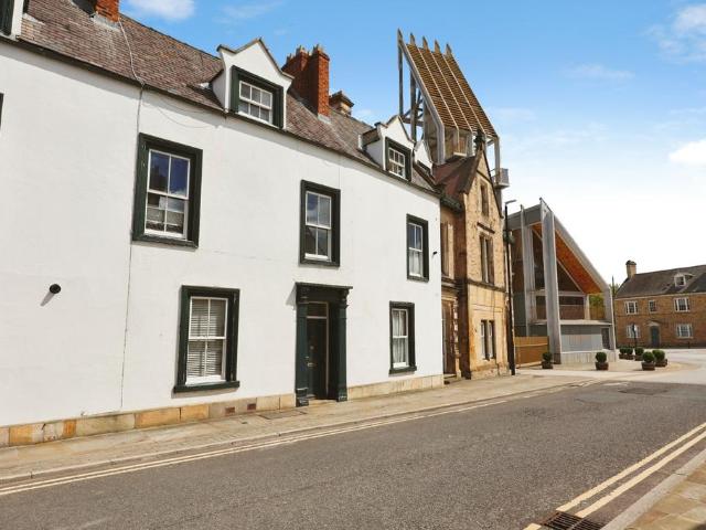 Flat for sale in Bishop Auckland, Isle Of Man