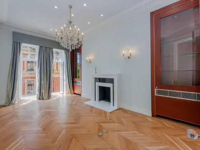 Flat for sale in City of Westminster, Greater London