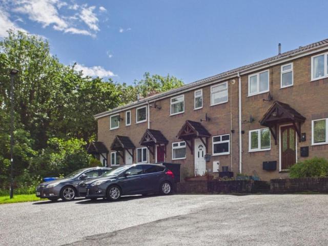 Flat for sale in Sothall, South Yorkshire