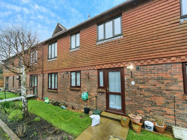 Flat for sale in Cross In Hand, East Sussex
