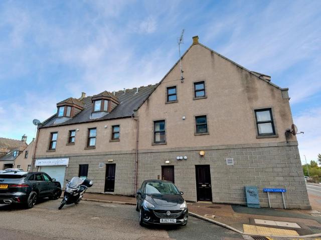 Flat for sale in Ellon, Scotland