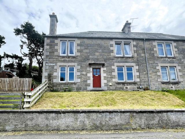 Flat for sale in Forres, Scotland