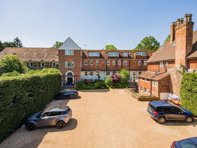 Flat for sale in Heathlands, East Sussex